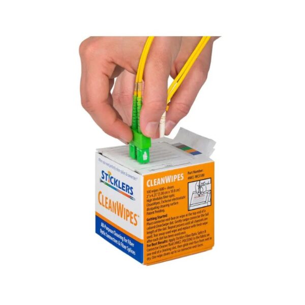 CleanWipes 600 Fiber Optic Wipes (1)