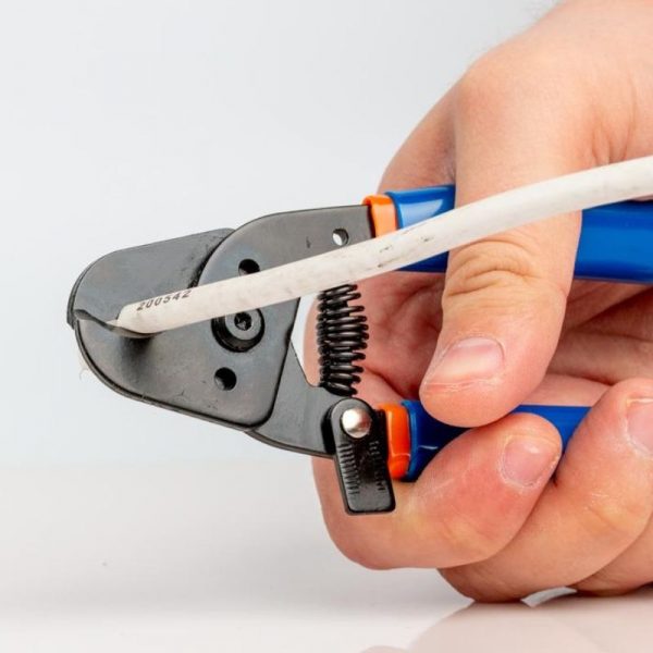 JIC-500 Compact Cable Cutter Closed Hand Cutting A Wire